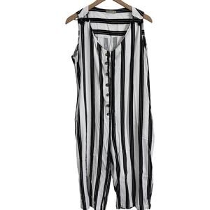 Cancoon White & Black Striped Cropped Jumpsuit Size 44 Medium